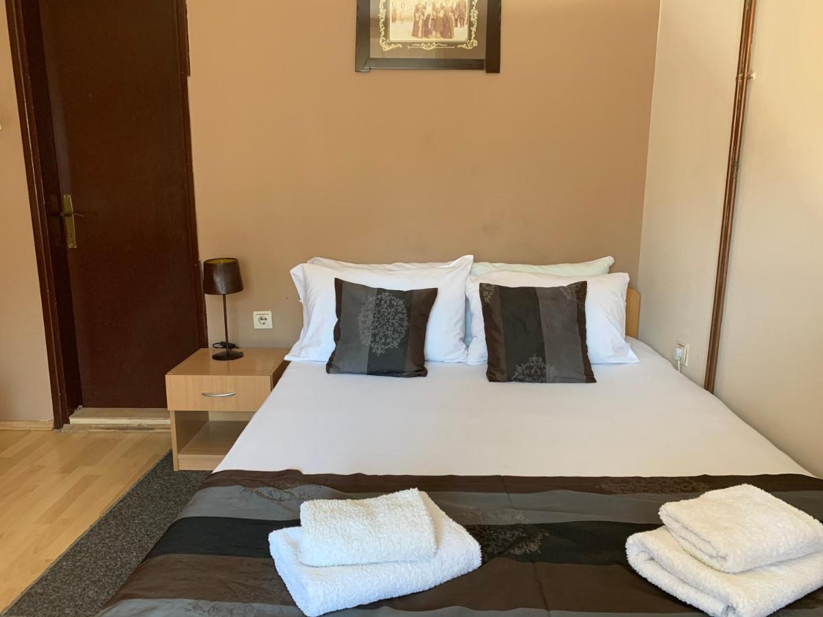 Guest Accommodation Zone نيسكا بانجا المظهر الخارجي الصورة