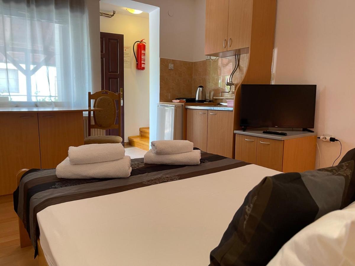 Guest Accommodation Zone نيسكا بانجا المظهر الخارجي الصورة