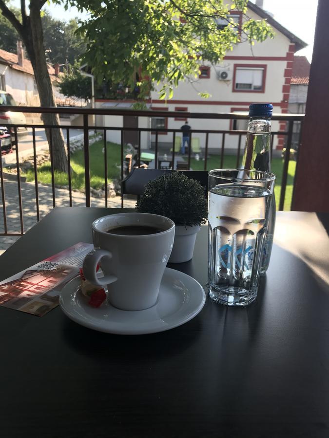 Guest Accommodation Zone نيسكا بانجا المظهر الخارجي الصورة